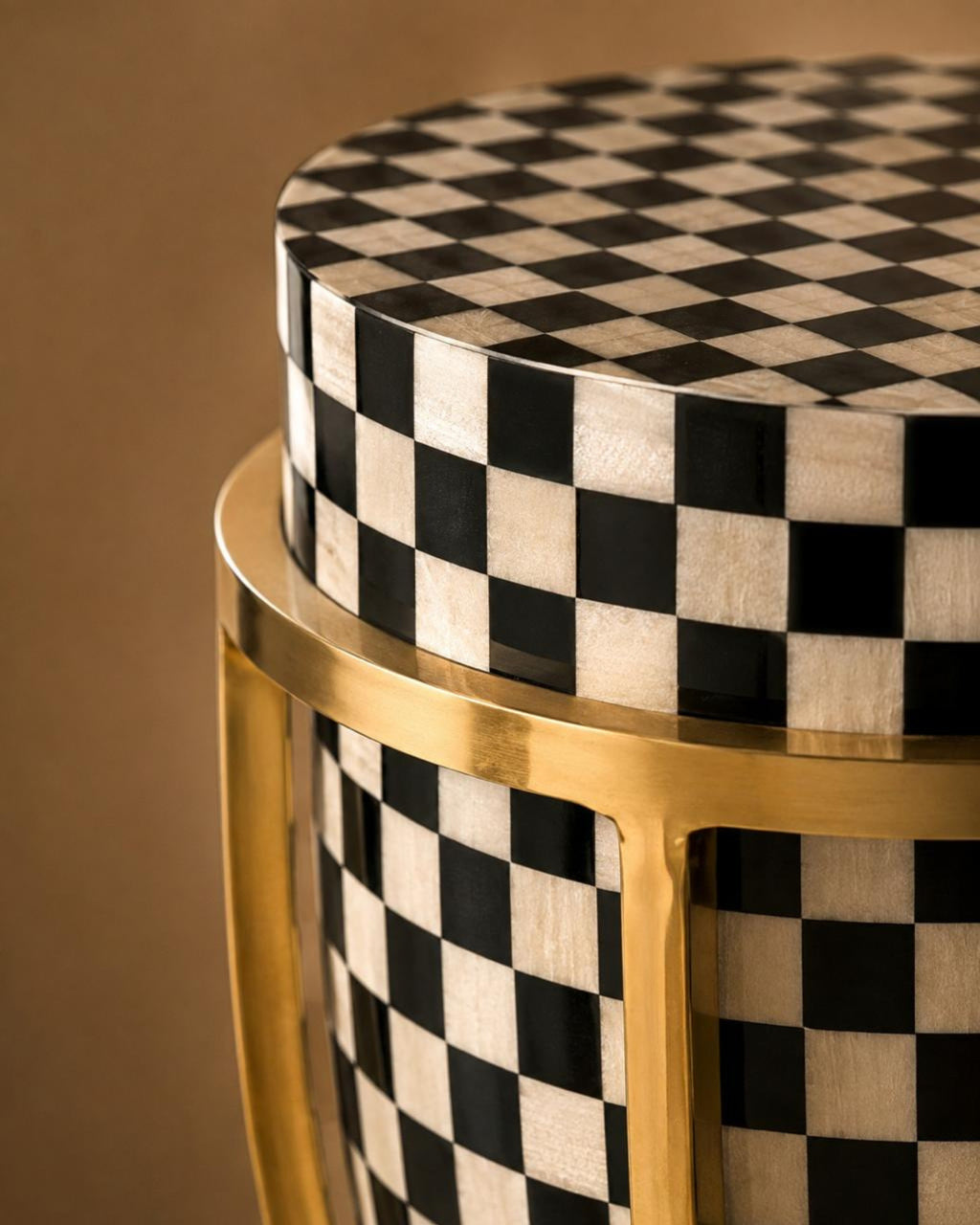 Black & White Checkerboard Mother-of-Pearl Pedestal Urn